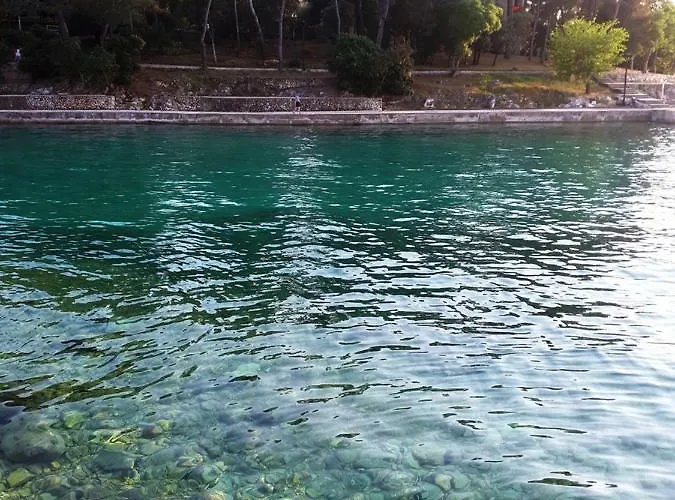 Ljuba I Mare * Malinska